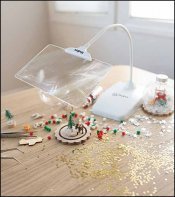 Free Standing 3X Large Magnifier Glass