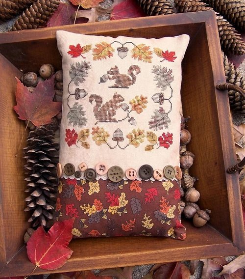 Gathering Acorns - Cross Stitch Pattern