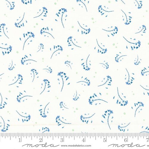 Atkins Blenders Sprig - Cloud - Quilt Fabric