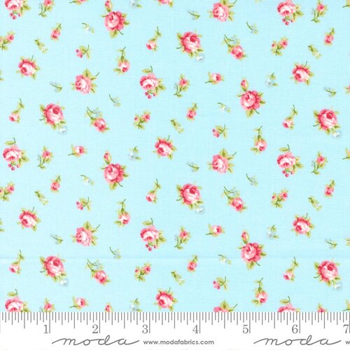 Ellie Blue - Quilt Fabric