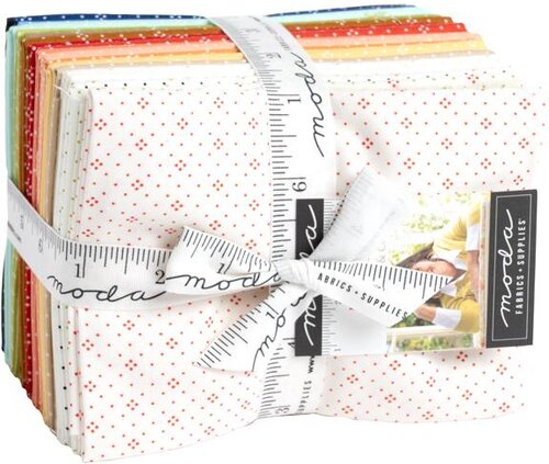 Eyelet - Fat Quarter Bundle