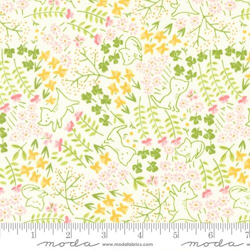 Here Kitty Kitty Cream - Quilt Fabric