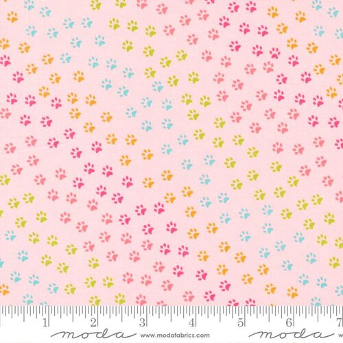 Here Kitty Kitty Pink - Quilt Fabric