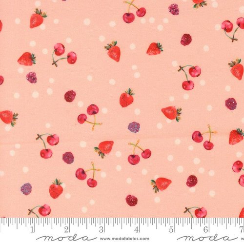 Copa Flora Berries Petal - Quilt Fabric