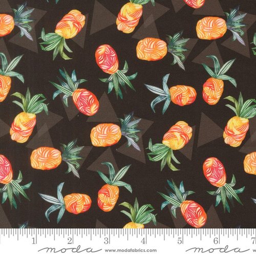 Copa Flora Pineapple Midnight - Quilt Fabric