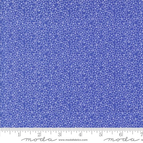 On The Porch Blossoms Bountiful Blue - Quilt Fabric