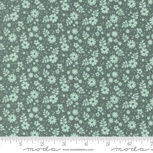 Floriori Petaline Fog - Quilt Fabric
