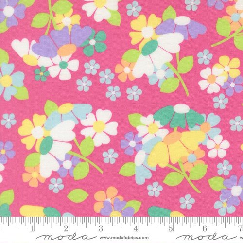 Joysome Floral Petunia - Quilt Fabric