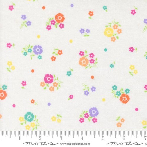 Joysome Petite Flowers Cloud - Quilt Fabric