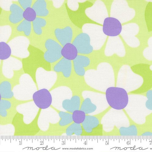 Joysome Flower Honeydew - Quilt Fabric