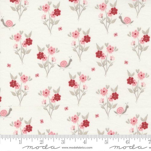 The Flower Farm Lily - Flower Garden Snail - Quilt Fabric