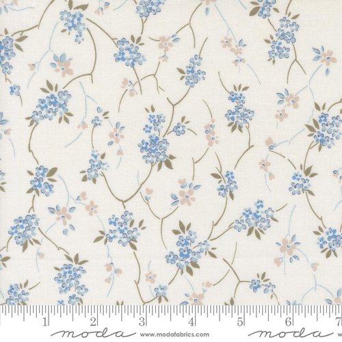 Blossom Jubilee Vines Cloud - Quilt Fabric