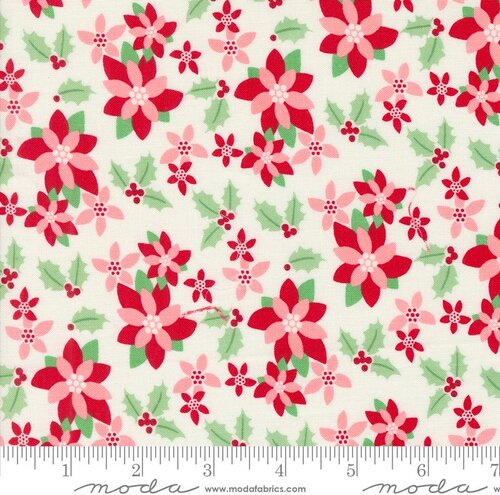 Kitty Christmas Poinsettia - Snow - Quilt Fabric