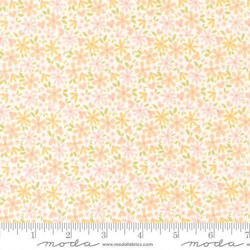 Dear Daisy Petite Flower Cloud - Quilt Fabric