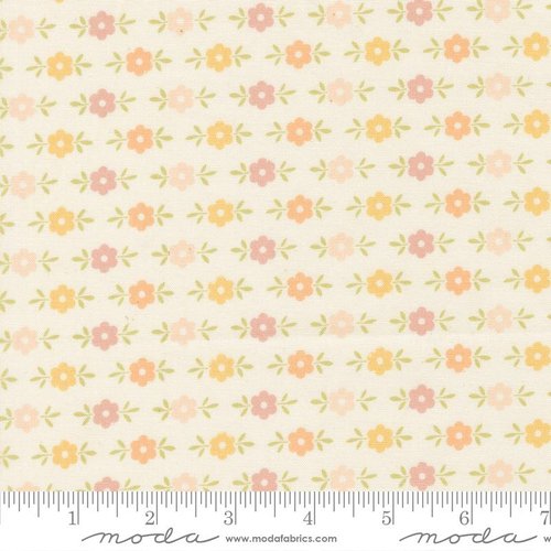 Dear Daisy Floral Cloud - Quilt Fabric