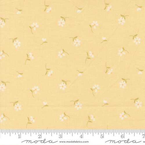 Dear Daisy Blossoms Buttercup - Quilt Fabric