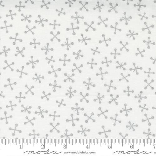 Whispers Metallic White Silver - Quilt Fabric