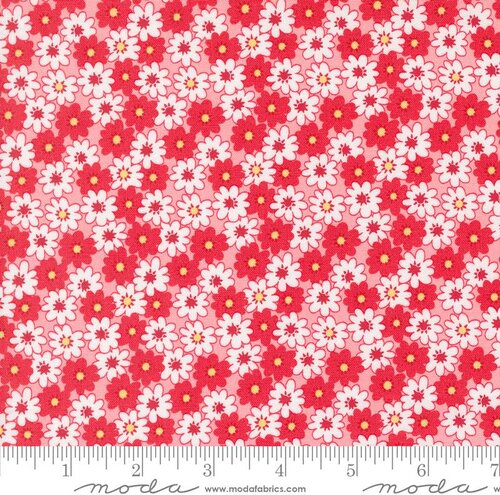 30s Playtime Scarlet - Quilt Fabric