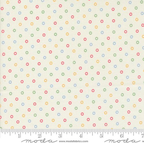30s Playtime Eggshell Primary - Quilt Fabric
