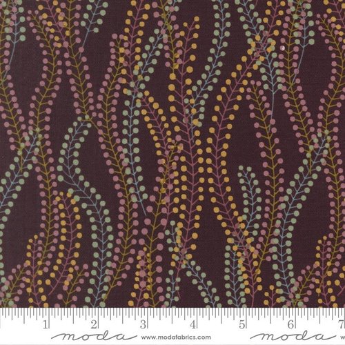Ophelia Wonder Aubergine - Quilt Fabric