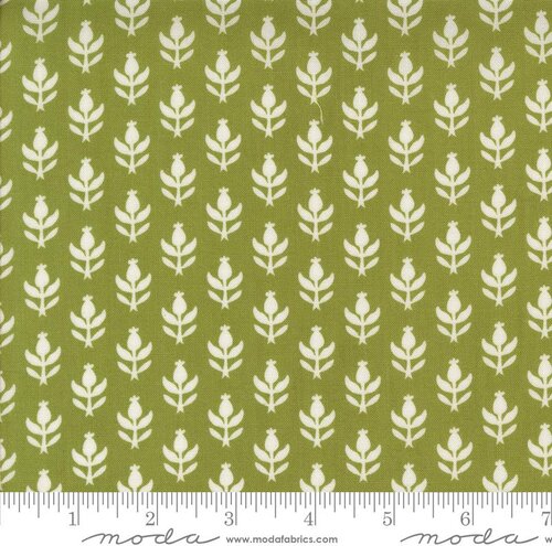 Buon Natale Thistle - Pine - Quilt Fabric