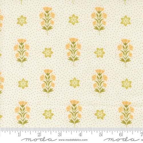 Larkspur and Linen Petal Daisy - Quilt Fabric
