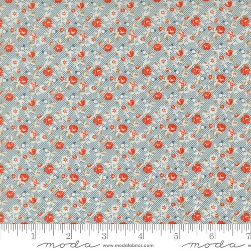Larkspur and Linen Sprig Sky - Quilt Fabric
