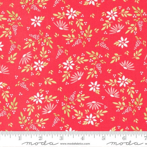 Favorite Things Berry - Amaryllis Florals - Quilt Fabric