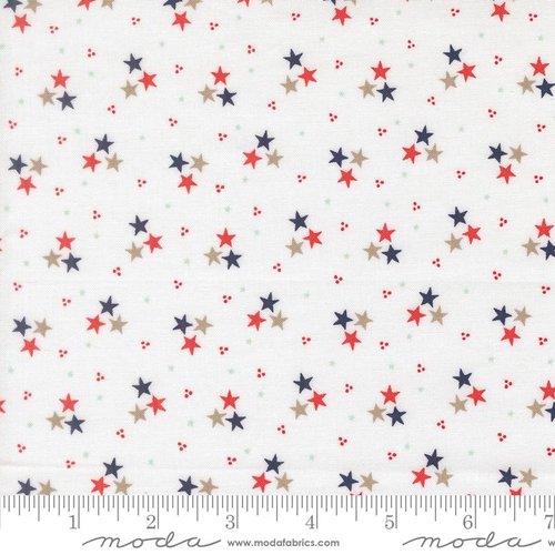 Midsummer Stars Cloud - Quilt Fabric