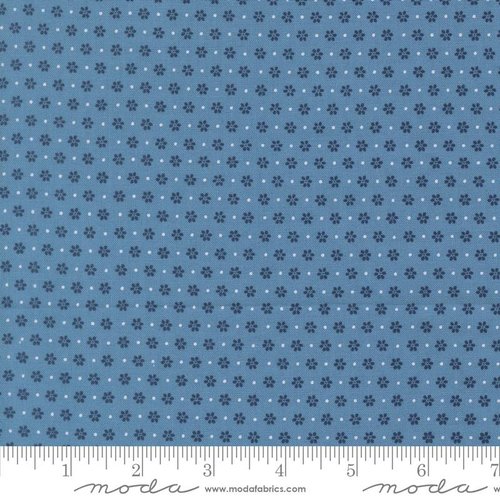 Midsummer Bloom Sky - Quilt Fabric