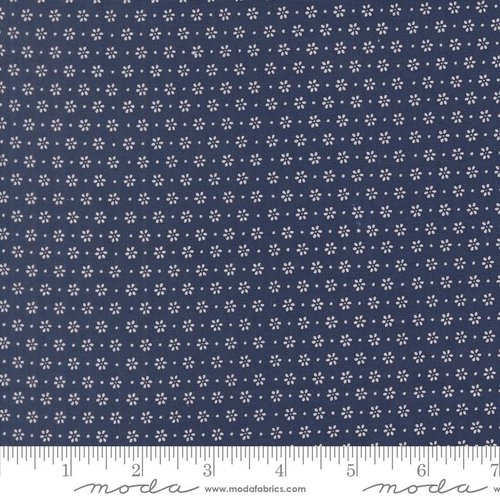 Midsummer Bloom Navy - Quilt Fabric