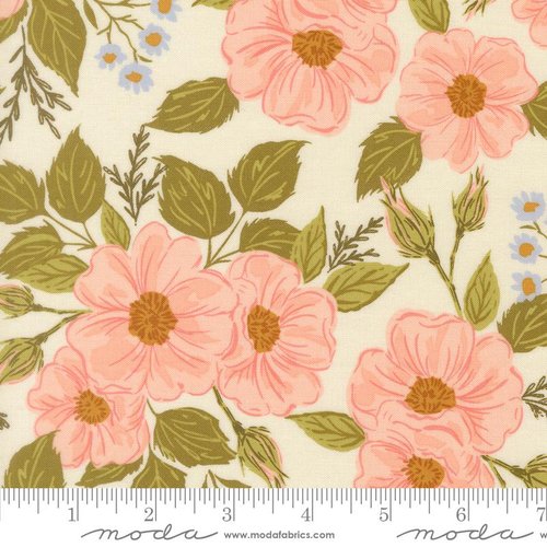 Wildbriar Flower Blush - Quilt Fabric
