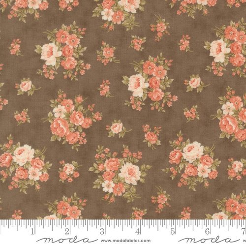 Dearly Beloved Flower Dovetail - Quilt Fabric