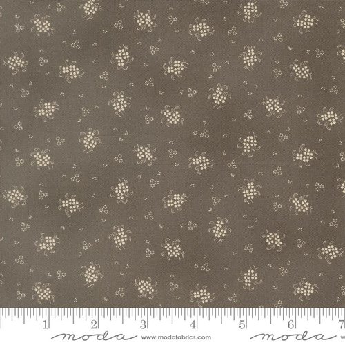 Collections Magnolia Dots Etching - Quilt Fabric
