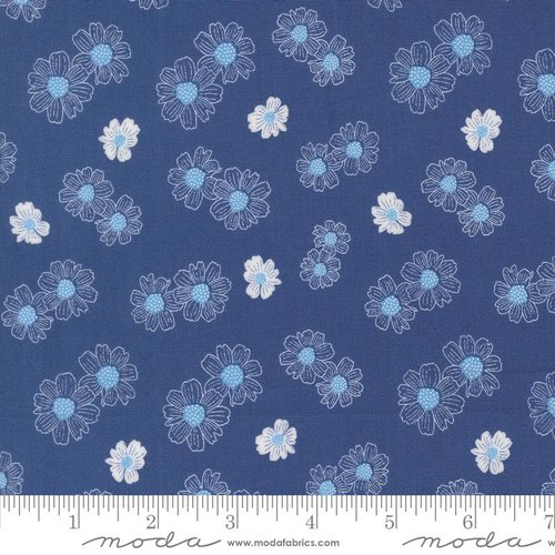 Catching Sunshine Blooms Cobalt - Quilt Fabric