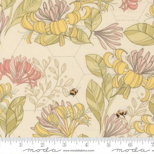 Pollinators Honeysuckle Cloud - Quilt Fabric