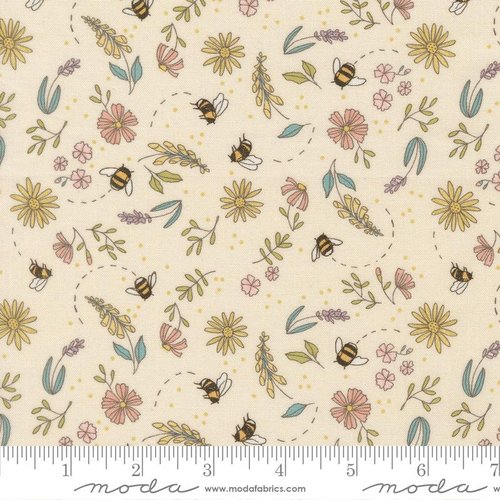 Pollinators Tiny Garden Cloud - Quilt Fabric