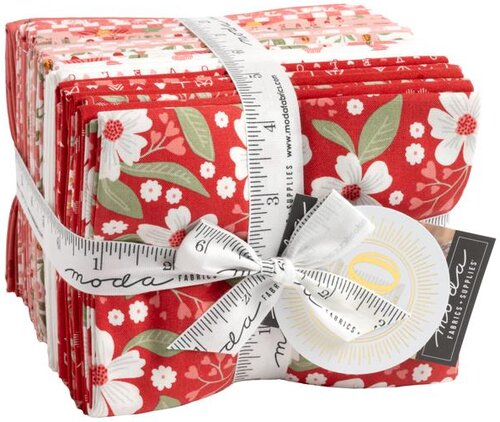 Love Blooms - Fat Quarter Bundle