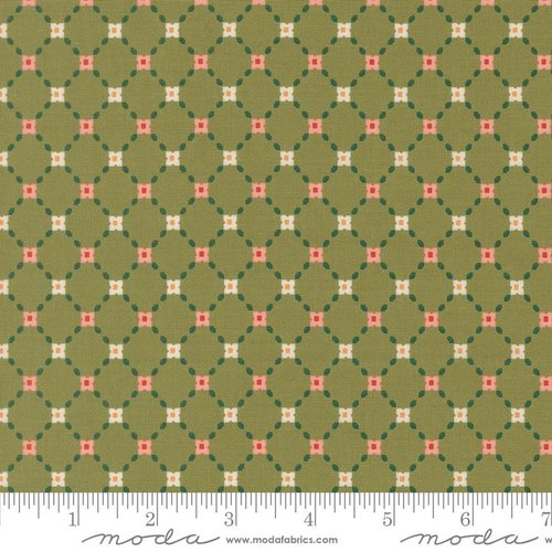Garden Glam Trellis Grass - Quilt Fabric