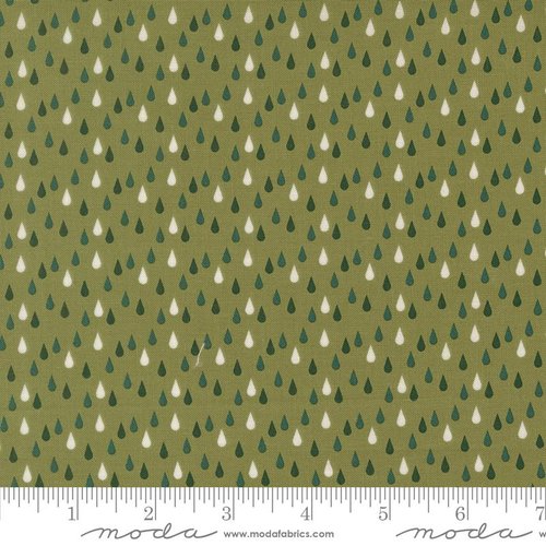 Garden Glam Raindrops Grass - Quilt Fabric