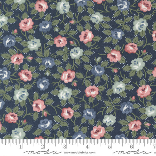 Sunnyside Blooming Navy - Quilt Fabric