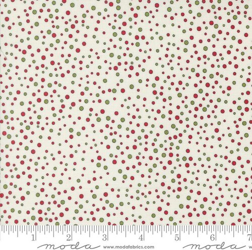 On Dasher Snowballs Vanilla - Quilt Fabric