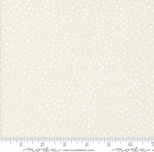 On Dasher Snowballs Vanilla White - Quilt Fabric