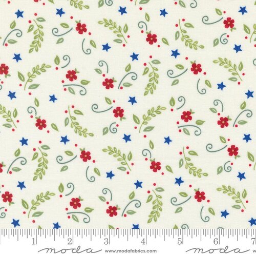 Red White Bloom Leafs - Daisy White - Quilt Fabric