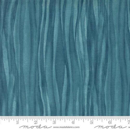Seaside Waves Surf - Quilt Fabric