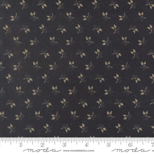 Honeysuckle Farm Leaf Bluebell - Quilt Fabric