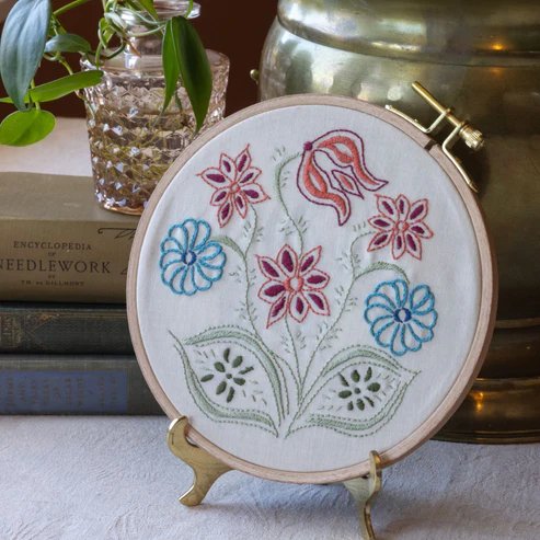 Pennsylvania Posy - Embroidery Hoop Kit