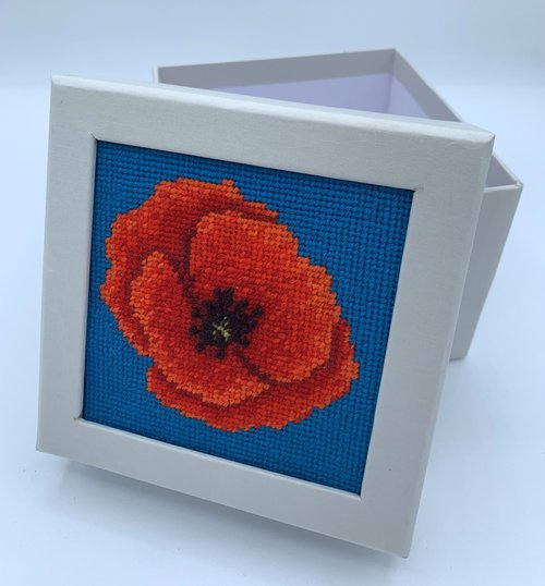 Poppy Small Parchment Box -  Stitch Your Own Boxes Kit