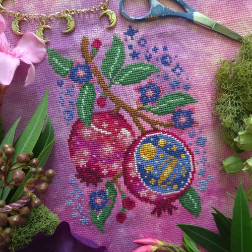 Starry Pomegranate - Cross Stitch Pattern