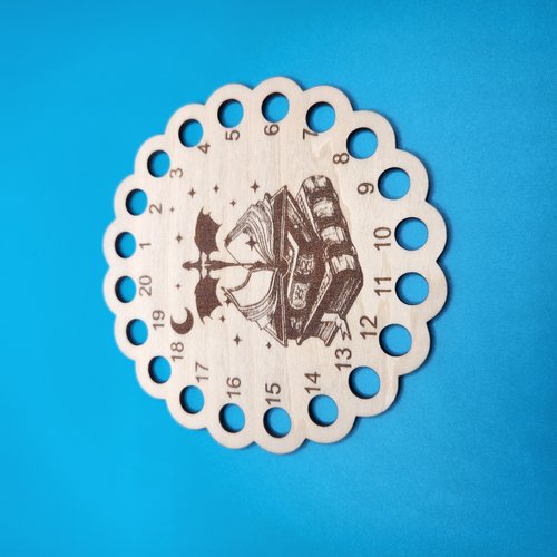 Fourth Wing Circle - Floss Organizer